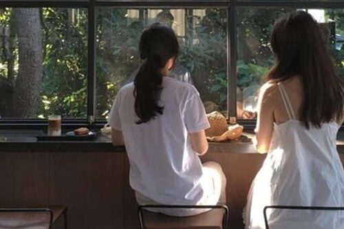 别让嘴巴抢在你的脑袋之前！说话前“三思而后言”，用谨慎免去不必要的人际麻烦