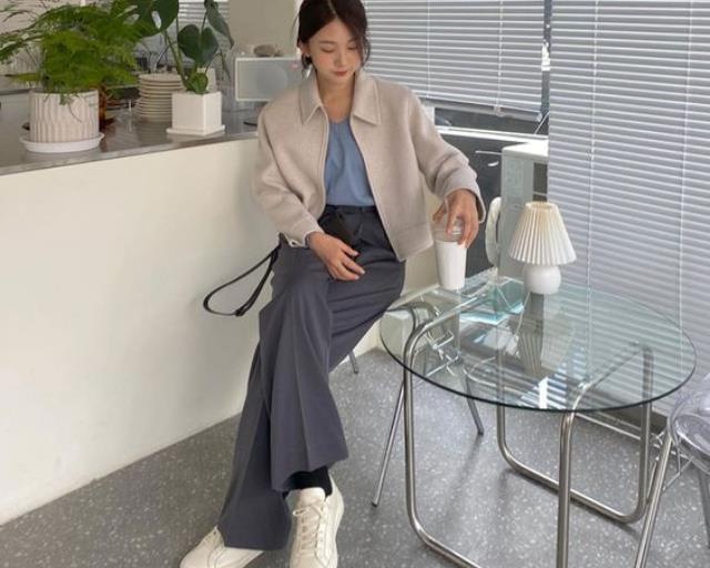 女生“交友软件”使用 4 须知:一昧高冷矜持不讨喜,分辩渣男果断切割 内容图5 女神网-大潮社TV实时追踪属于女人新资讯的综合网站! 女生“交友软件”使用 4 须知:一昧高冷矜持不讨喜,分辩渣男果断切割 女人观点 图5张