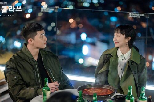 即使不相信星座，也可以当作聊天的话题：避开冷硬大道理，从对话中拉近彼此距离