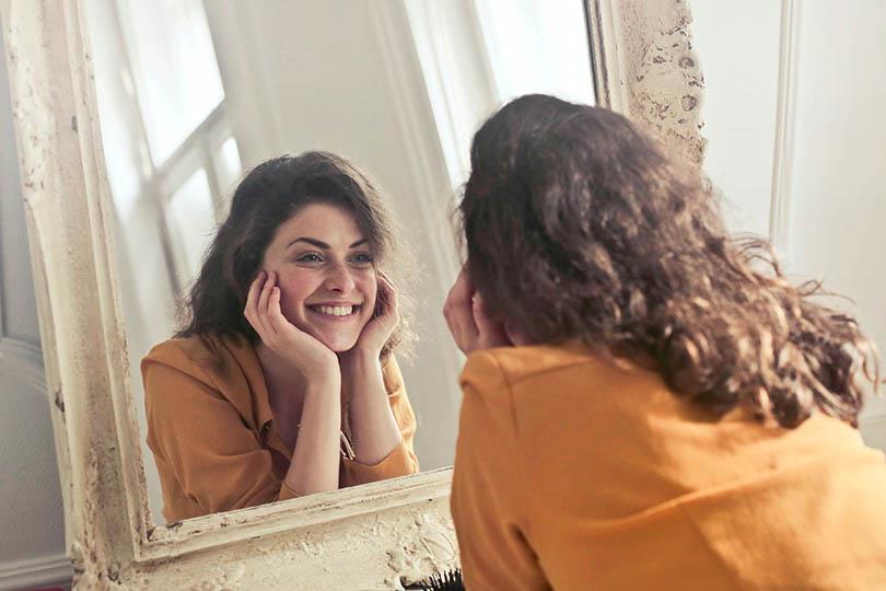 克服害羞与怯场的方法,4 个练习自我表达的方式,不擅社交的人也能侃侃而谈 内容图2 女神网-大潮社TV实时追踪属于女人新资讯的综合网站! 克服害羞与怯场的方法,4 个练习自我表达的方式,不擅社交的人也能侃侃而谈 女人观点 图2张