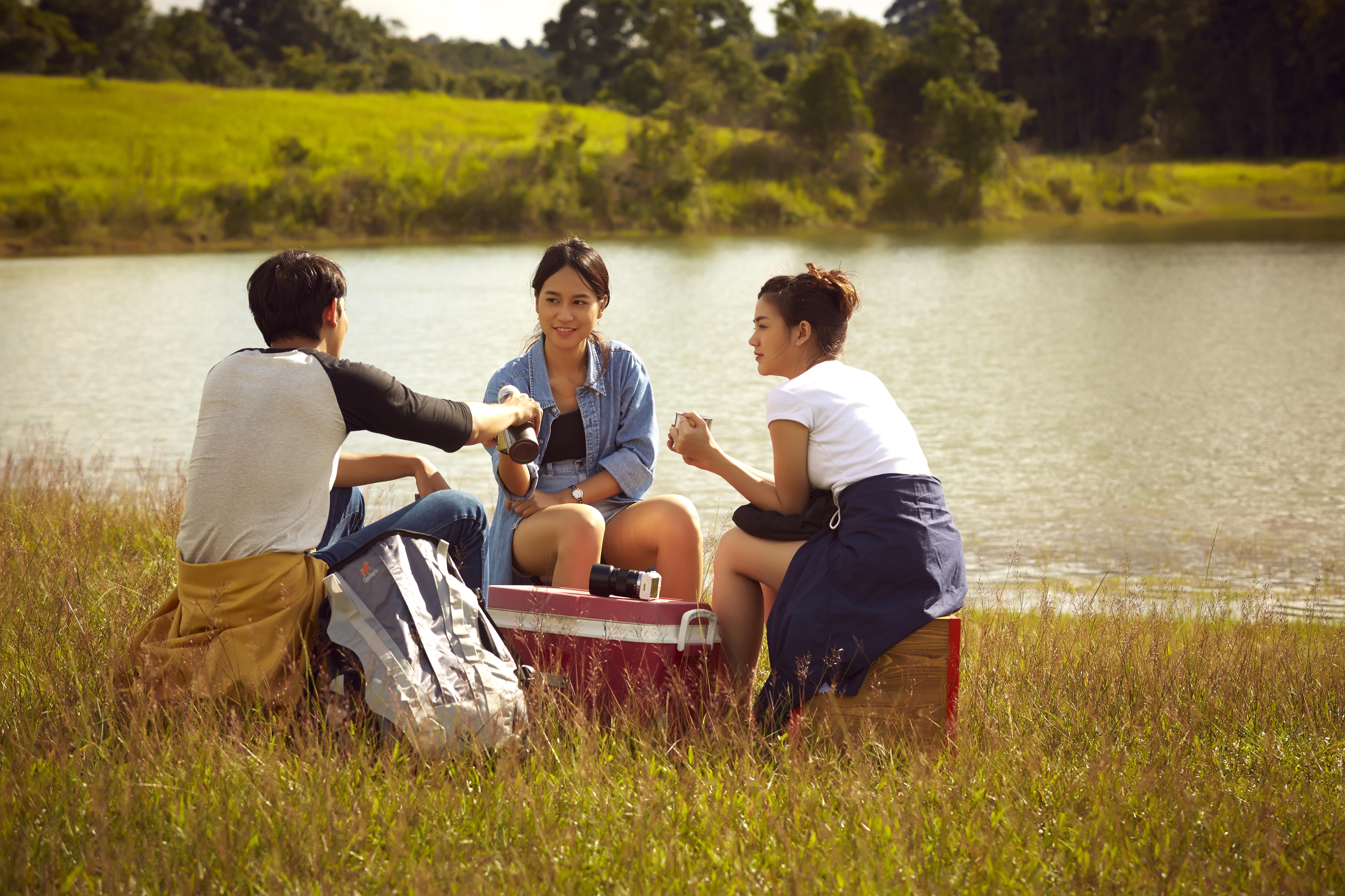 克服害羞与怯场的方法,4 个练习自我表达的方式,不擅社交的人也能侃侃而谈 内容图4 女神网-大潮社TV实时追踪属于女人新资讯的综合网站! 克服害羞与怯场的方法,4 个练习自我表达的方式,不擅社交的人也能侃侃而谈 女人观点 图4张