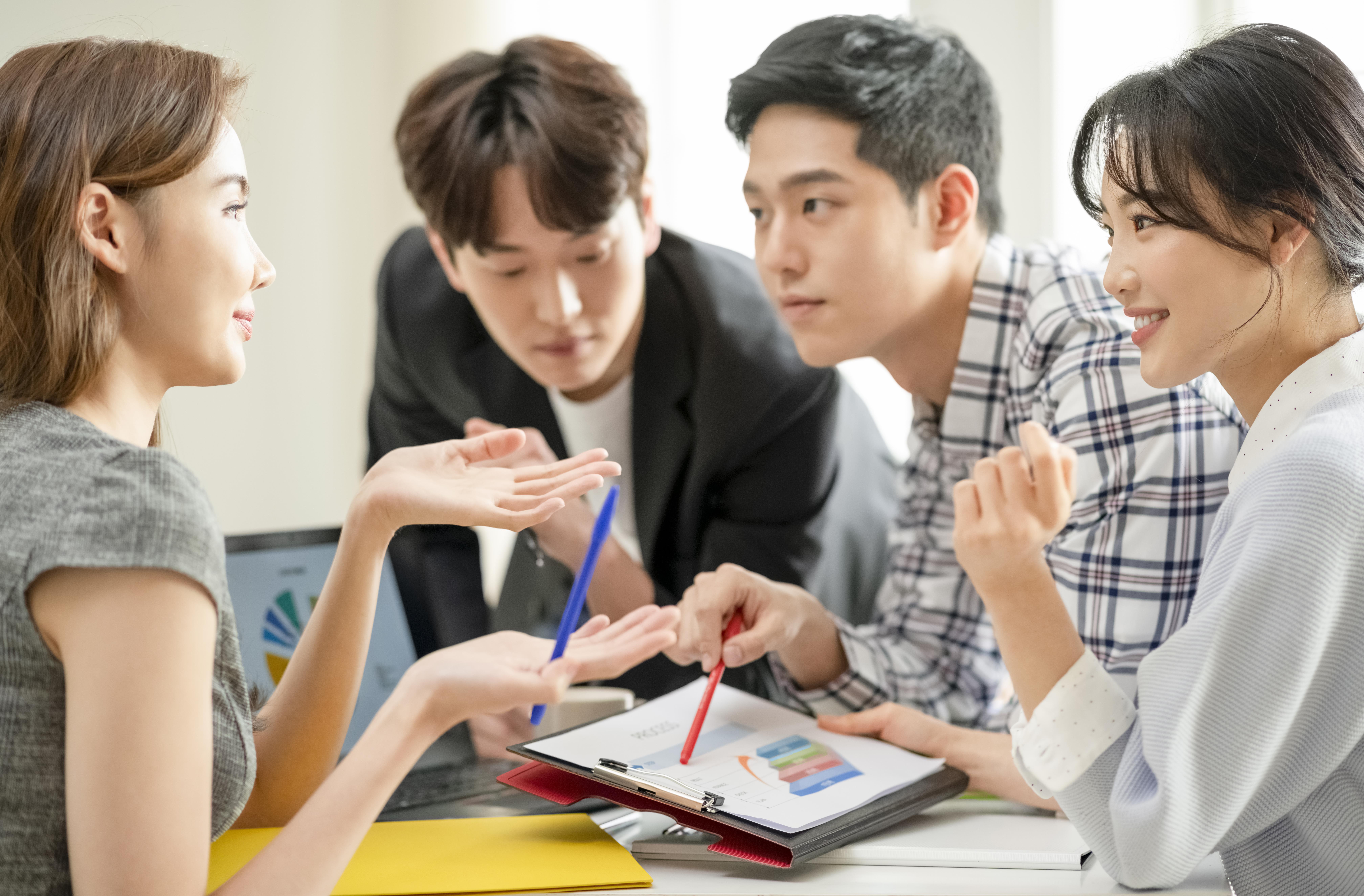 克服害羞与怯场的方法,4 个练习自我表达的方式,不擅社交的人也能侃侃而谈 内容图5 女神网-大潮社TV实时追踪属于女人新资讯的综合网站! 克服害羞与怯场的方法,4 个练习自我表达的方式,不擅社交的人也能侃侃而谈 女人观点 图5张