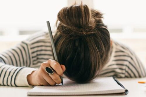 戒掉三分钟热度坏习惯的 4 秘诀：关键在于持续完成小目标，持之以恒但不强求完美