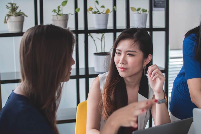 与人见面时,最初 3 秒决定你的第一印象!瞬间给对方留下高度好感的 5 个秘诀 内容图3 女神网-大潮社TV实时追踪属于女人新资讯的综合网站! 与人见面时,最初 3 秒决定你的第一印象!瞬间给对方留下高度好感的 5 个秘诀 女人观点 图3张