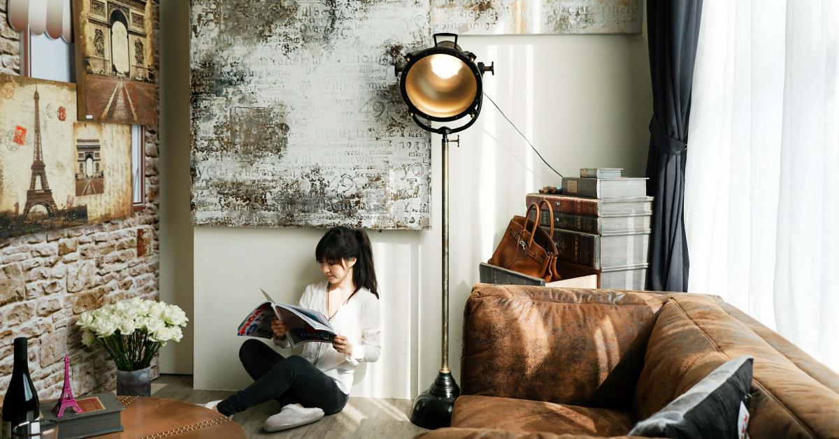 她卖掉婚戒重新创业:“当一切都没有时,是人生最富足的时候。” 内容图1 女神网-大潮社TV实时追踪属于女人新资讯的综合网站! 她卖掉婚戒重新创业:“当一切都没有时,是人生最富足的时候。” 更多学堂 图1张