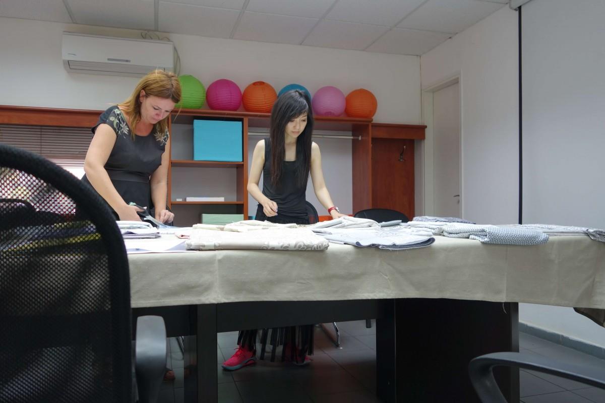 她卖掉婚戒重新创业:“当一切都没有时,是人生最富足的时候。” 内容图3 女神网-大潮社TV实时追踪属于女人新资讯的综合网站! 她卖掉婚戒重新创业:“当一切都没有时,是人生最富足的时候。” 更多学堂 图3张