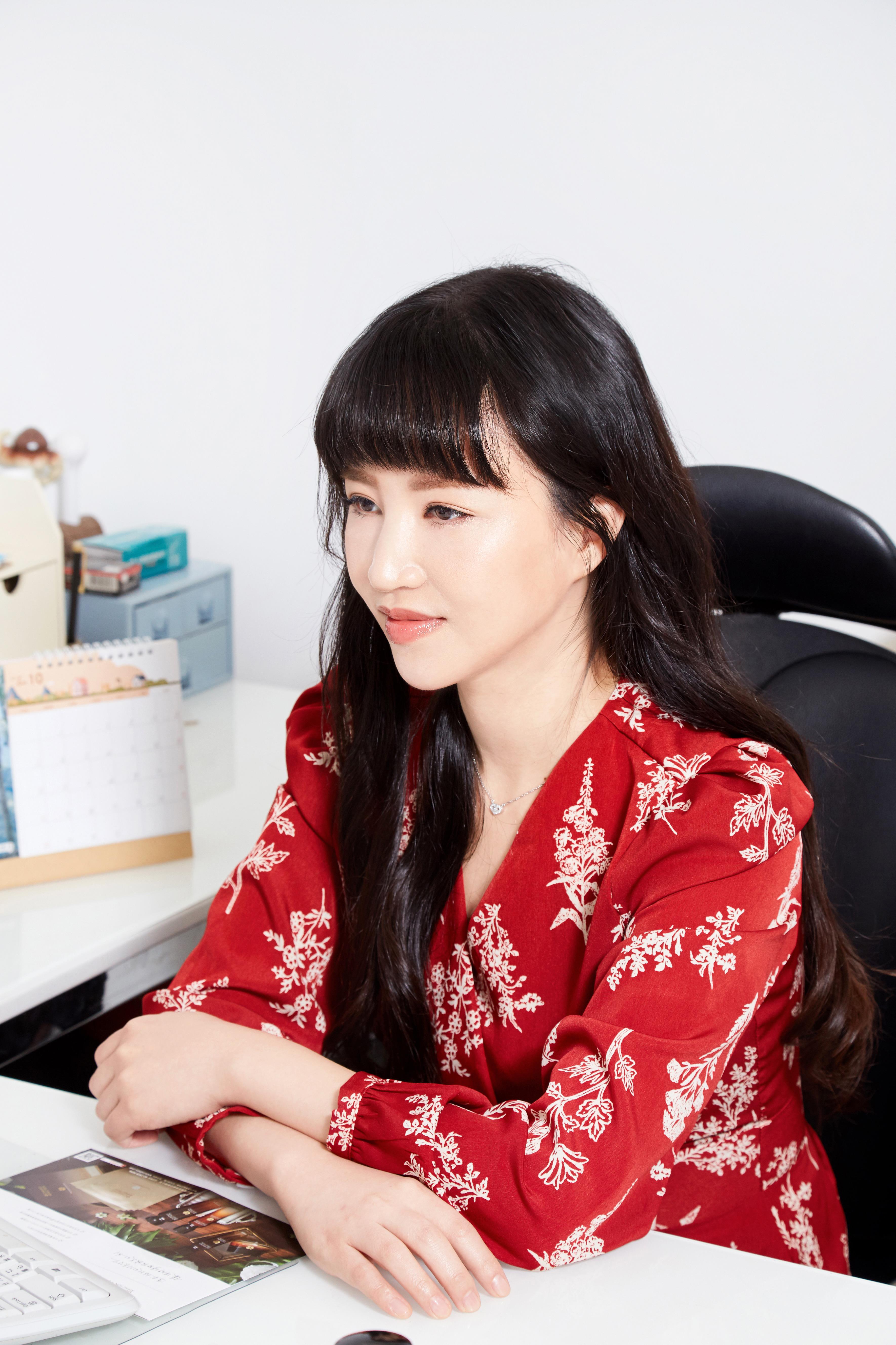 “油保养”正夯:时间宠爱创办人 Cynthia 专心做好擅长的事,打造极致保养哲学 内容图2 女神网-大潮社TV实时追踪属于女人新资讯的综合网站! “油保养”正夯:时间宠爱创办人 Cynthia 专心做好擅长的事,打造极致保养哲学 更多学堂 图2张