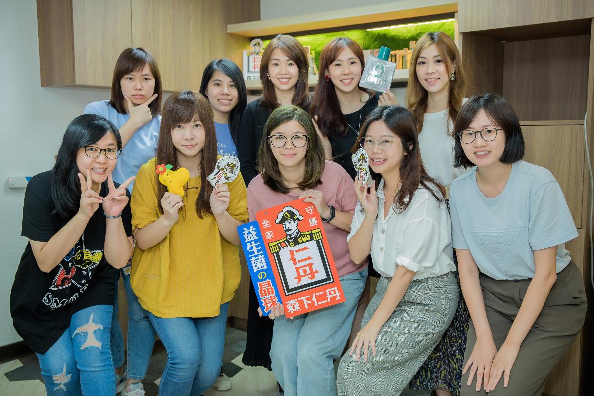 10 年精华开拓全新通路:森下仁丹TW总代理姐妹传承父亲事业,在电商红海中创造属于品牌的一片天 内容图7 女神网-大潮社TV实时追踪属于女人新资讯的综合网站! 10 年精华开拓全新通路:森下仁丹TW总代理姐妹传承父亲事业,在电商红海中创造属于品牌的一片天 更多学堂 图7张