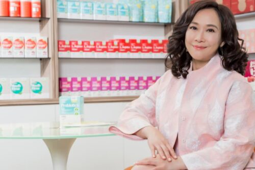 成功的第一步在于懂得替人着想！ 健康力董事长黄千芬，以利他精神和柔软女性特质，打造品牌魅力商机