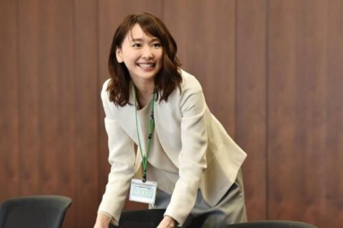 职场新鲜人需调整的 4 个心态：有时候不是职场残酷，而是你还没找到方法适应！