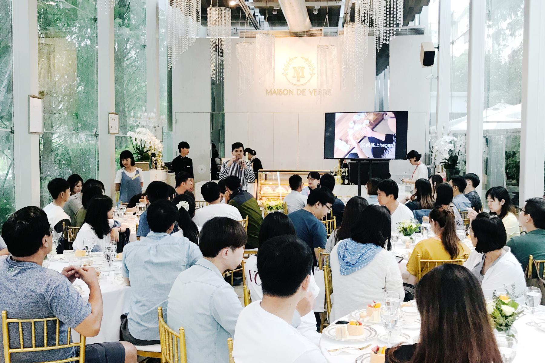 放弃高薪职位转做代理商!古北町创办人吕佳频代理国外好物,“一物多用”让育儿生活更简约 内容图7 女神网-大潮社TV实时追踪属于女人新资讯的综合网站! FotoJet - 2019-12-10T095831.269.jpg