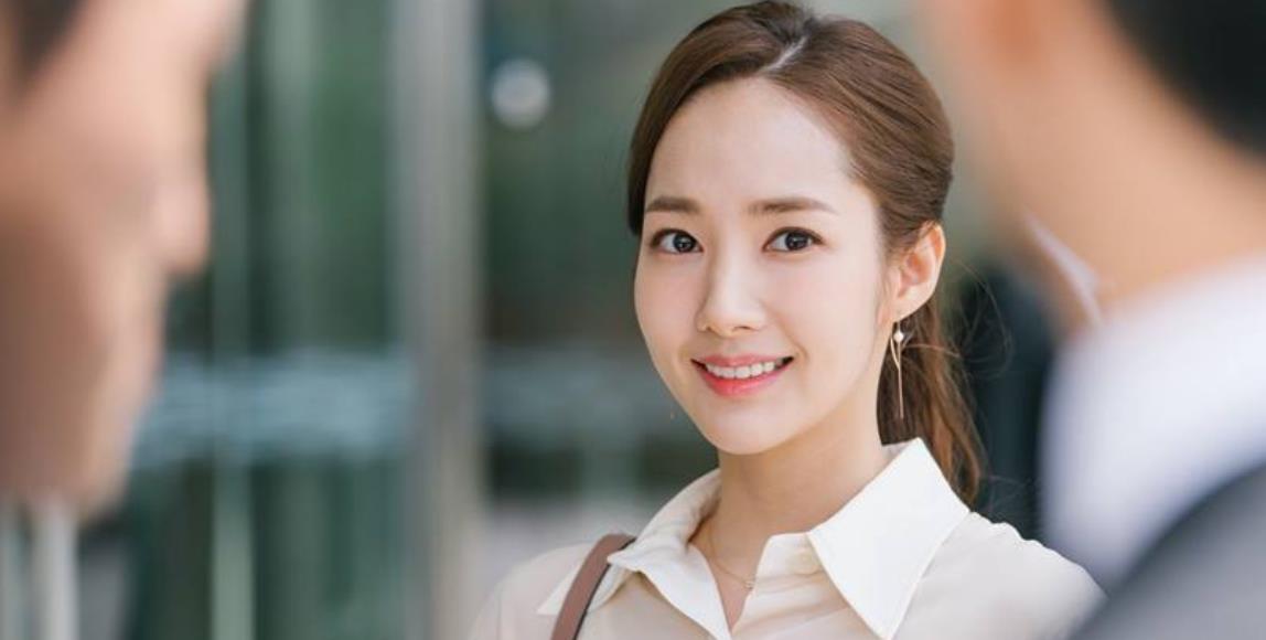 【职场新鲜人越级打怪】:经验值低不代表不能破关,找出“技巧”与资深前辈打交道才是超强的生存王道! 内容图1 女神网-大潮社TV实时追踪属于女人新资讯的综合网站! 【职场新鲜人越级打怪】:经验值低不代表不能破关,找出“技巧”与资深前辈打交道才是超强的生存王道! 更多学堂 图1张