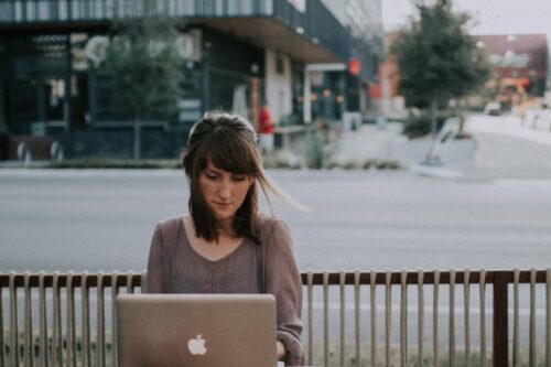 社会新鲜人求职前必看：善用“作品集”强化履历，让实际经历替你说话