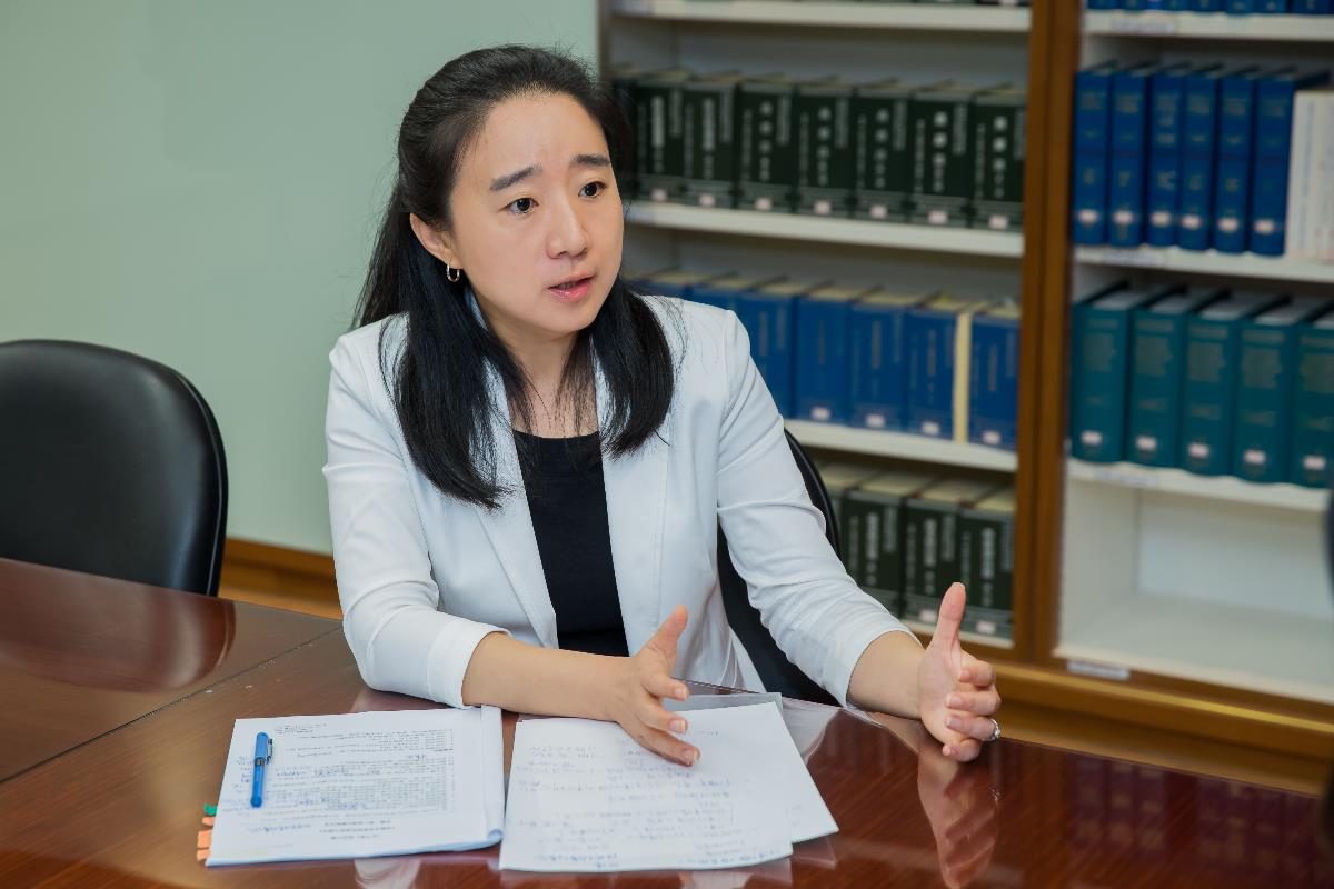 比起胜利,更想创造双赢!宏鉴法律事务所合伙人王传芬:“法律不难,唯有用心。” 内容图3 女神网-大潮社TV实时追踪属于女人新资讯的综合网站! 比起胜利,更想创造双赢!宏鉴法律事务所合伙人王传芬:“法律不难,唯有用心。” 更多学堂 图3张