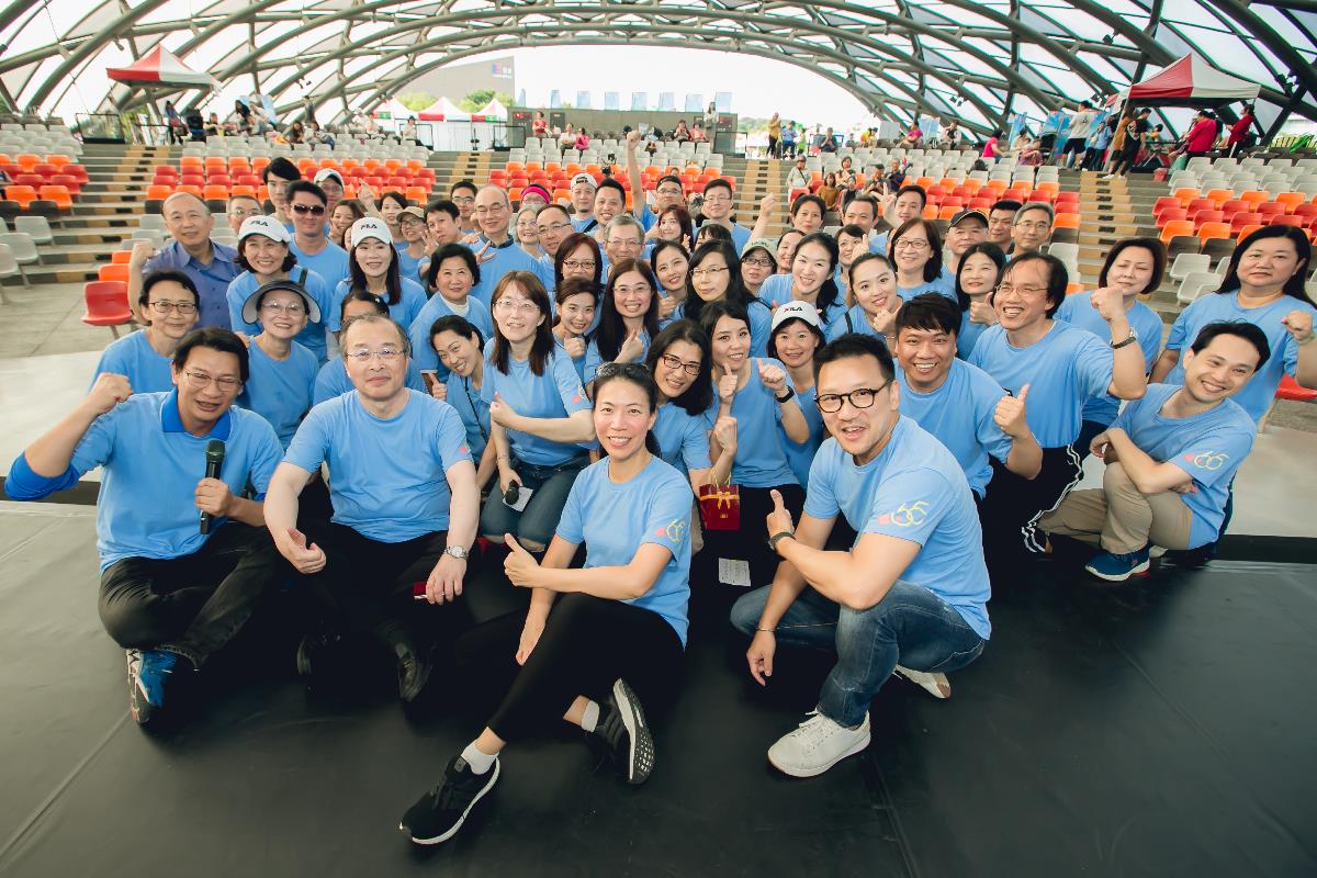 可以刚强也可以柔软!嘉新企业团执行长王立心:“做人做事都要像水一样,在不同形态中摸索最佳的平衡点。” 内容图5 女神网-大潮社TV实时追踪属于女人新资讯的综合网站! 接棒嘉泥后,Liz 和董事长张刚纶旋即背起转型重任,近几年在旅宿业投入未来的发展性。