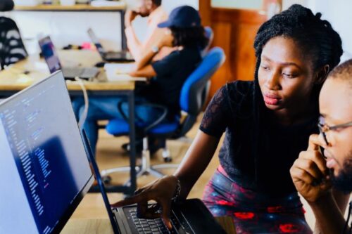 To ask or not to ask? 主管说有问题尽管问，你就真的尽管问吗？