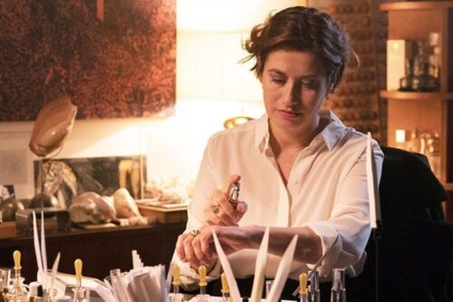 为了工作，有时势必会“做不了人”！洪雪珍：“在职场大放异彩之人的成功，在于坚持‘敬业’的职人精神。”