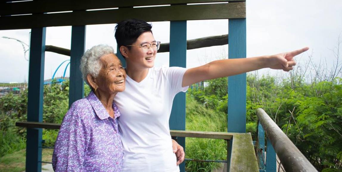 计划采访 100 个长辈!快乐姊 66:从他们身上我看见了爱,还有蕴藏生活的老智慧 内容图1 女神网-大潮社TV实时追踪属于女人新资讯的综合网站! 计划采访 100 个长辈!快乐姊 66:从他们身上我看见了爱,还有蕴藏生活的老智慧 专访故事 图1张