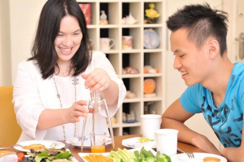 生日签字离婚，克缇千金陈珮雯走过婚变风波：“情伤只是小缺陷，捍卫自己为母则强才能找到出口”