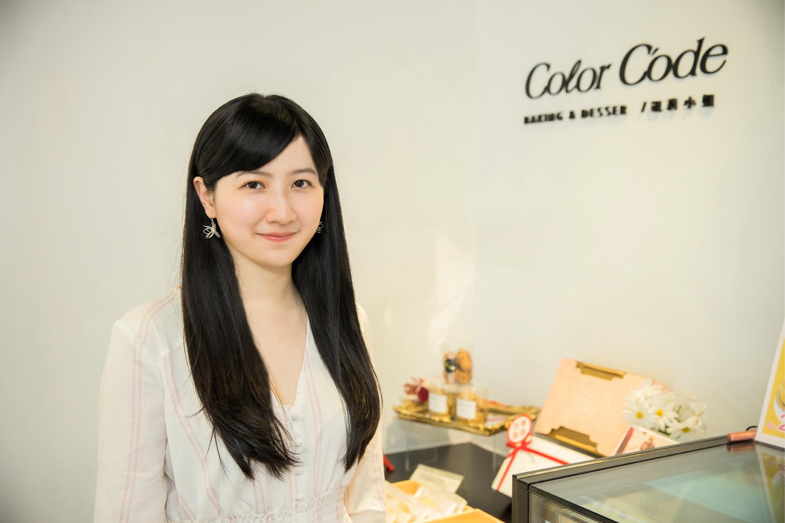 工作是种人生修练,Color C’ode 创办人 Kelly:“当有能力解决困难后,问题就不再是难题!” 内容图8 女神网-大潮社TV实时追踪属于女人新资讯的综合网站! JOHN0896_0805