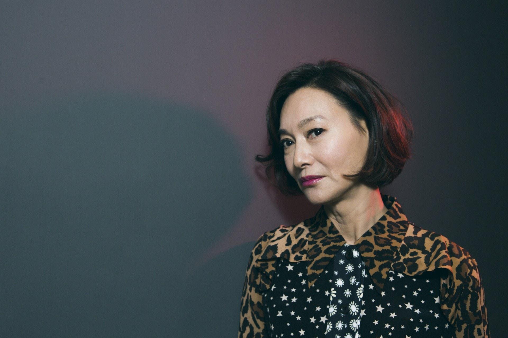 死亡是人生中最公平的事!惠英红:“就像皱纹,是谁都逃不了的岁月轨迹。” 内容图3 女神网-大潮社TV实时追踪属于女人新资讯的综合网站! 死亡是人生中最公平的事!惠英红:“就像皱纹,是谁都逃不了的岁月轨迹。” 专访故事 图3张