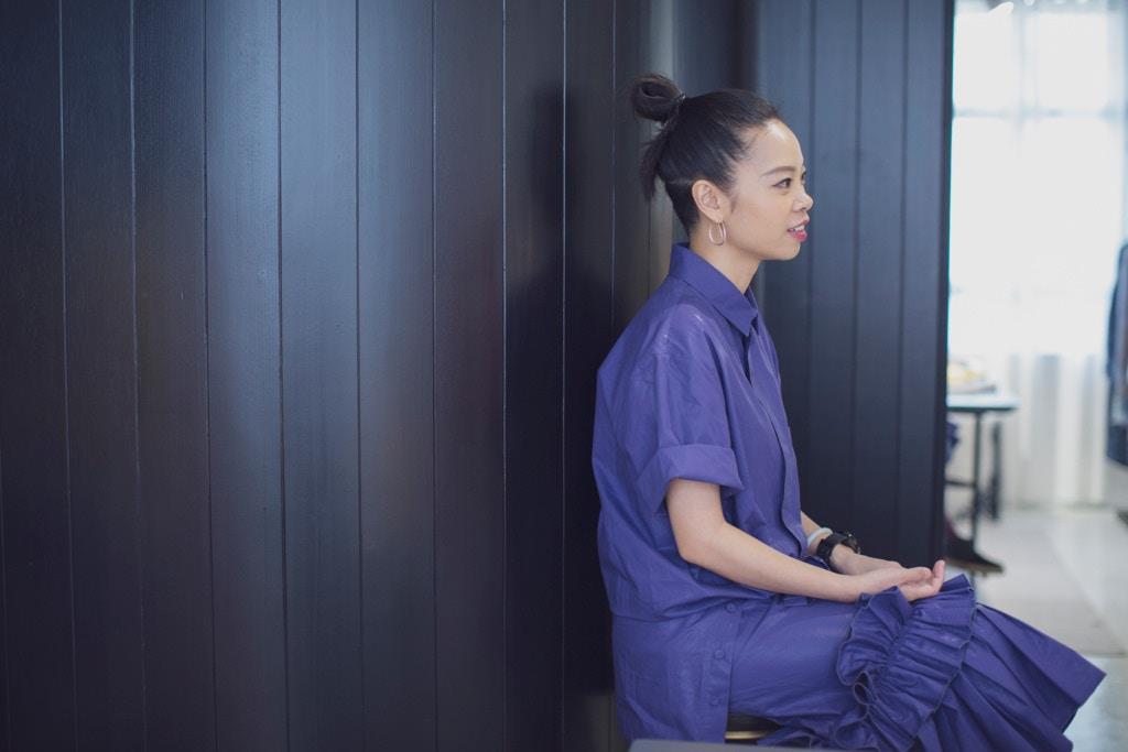 靠 4 万元创业基金逐梦!香港服装设计师 Aries 倔强做自我品牌,成为时尚潮牌代表 内容图3 女神网-大潮社TV实时追踪属于女人新资讯的综合网站! 03