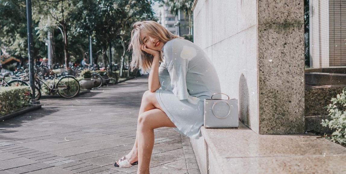 不畏惧他人眼光!Youtuber“Serene”:“跌跌撞撞,我们继续做挚爱世界的人” 内容图1 女神网-大潮社TV实时追踪属于女人新资讯的综合网站! 不畏惧他人眼光!Youtuber“Serene”:“跌跌撞撞,我们继续做挚爱世界的人” 专访故事 图1张