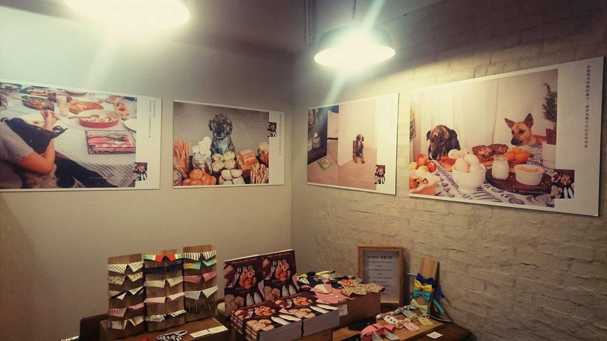 “我喜欢设计,却无法把一辈子都给它!”设计师陈彦姗创立 Paw Kitchen 爱心宠物店,爱己所做 内容图5 女神网-大潮社TV实时追踪属于女人新资讯的综合网站! 13735059_642569322559704_347114134705960261_o