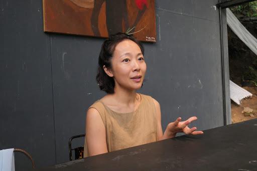 从皮件设计师到植疗花艺师:草肉实堂主理人张苇苇,利用花草温柔唤醒自疗疗人的本能直觉 内容图3 女神网-大潮社TV实时追踪属于女人新资讯的综合网站! unnamed (1)