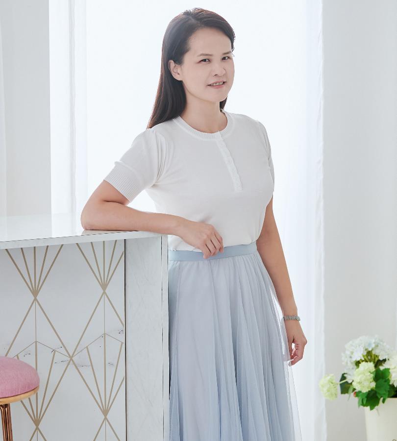 《公主创业家系列 05 》童颜有机创办人潘思璇:当公主,要做自己认为对的事 内容图2 女神网-大潮社TV实时追踪属于女人新资讯的综合网站! 《公主创业家系列 05 》童颜有机创办人潘思璇:当公主,要做自己认为对的事 专访故事 图2张