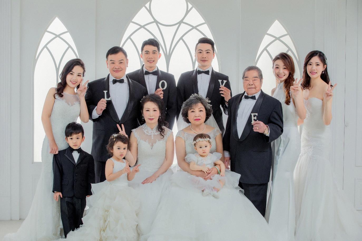 一次的幸福服务,一生的感动回味!艾葳精品婚纱总经理廖嘉今以“爱体贴入微”的专业,为新人创造永恒回忆 内容图6 女神网-大潮社TV实时追踪属于女人新资讯的综合网站! 一次的幸福服务,一生的感动回味!艾葳精品婚纱总经理廖嘉今以“爱体贴入微”的专业,为新人创造永恒回忆 专访故事 图6张