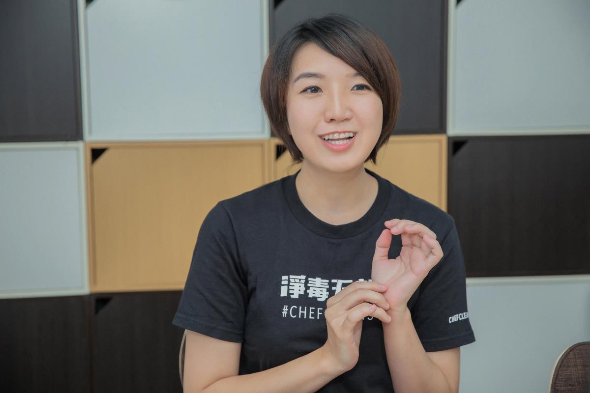 环保是生存的基本意识!净毒五郎创办人郑伊伶坚持无毒、减塑,提供消费者健康无疑的清洁用品 内容图6 女神网-大潮社TV实时追踪属于女人新资讯的综合网站! 环保是生存的基本意识!净毒五郎创办人郑伊伶坚持无毒、减塑,提供消费者健康无疑的清洁用品 专访故事 图6张