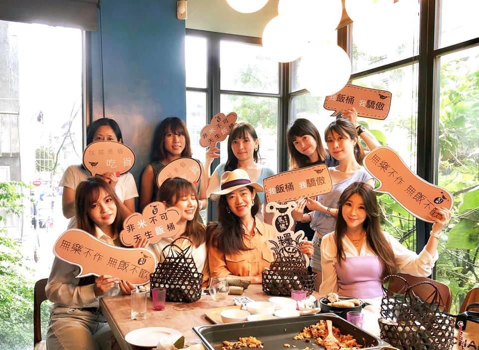 4 宝妈的团购主养成术:小农艳妇每周“准时上菜”:善用多元管道,分享新鲜好滋味 内容图3 女神网-大潮社TV实时追踪属于女人新资讯的综合网站! 4 宝妈的团购主养成术:小农艳妇每周“准时上菜”:善用多元管道,分享新鲜好滋味 专访故事 图3张