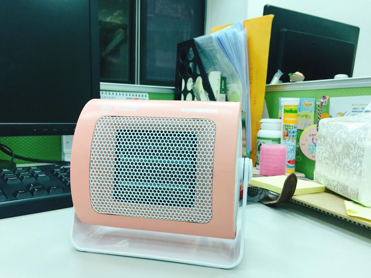 【选物企划】抗寒必备!冬天有这个,终于不用再当“冰山美人” 内容图7 女神网-大潮社TV实时追踪属于女人新资讯的综合网站! 【选物企划】抗寒必备!冬天有这个,终于不用再当“冰山美人” 女人好物 图7张