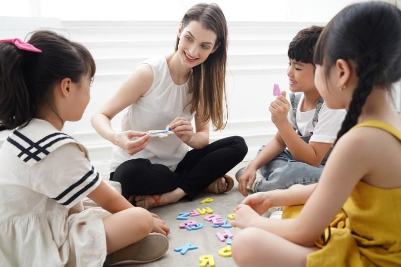 语言治疗师分享 4 个学英文工具:日常生活制造英语环境,增加小孩学习动机 内容图3 女神网-大潮社TV实时追踪属于女人新资讯的综合网站! 语言治疗师分享 4 个学英文工具:日常生活制造英语环境,增加小孩学习动机 愈心灵 图3张