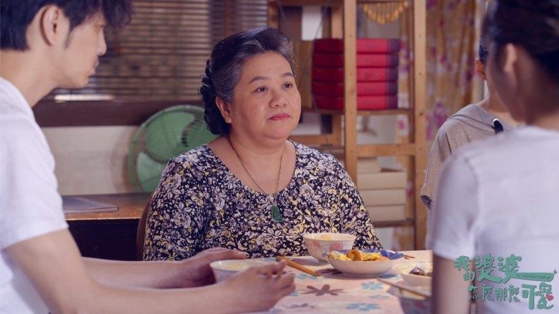 “金钟视后”锺欣凌透露,曾因“教育理念不同”面临婚姻危机!尪曾说:小孩被你带坏! 内容图1 女神网-大潮社TV实时追踪属于女人新资讯的综合网站! “金钟视后”锺欣凌透露,曾因“教育理念不同”面临婚姻危机!尪曾说:小孩被你带坏! 愈心灵 图1张