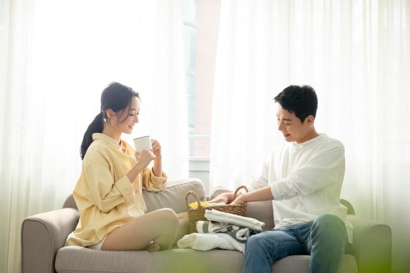 远距离恋爱的不安全感如何沟通:以“我的感受”出发,而非指责对方行为 内容图2 女神网-大潮社TV实时追踪属于女人新资讯的综合网站! 远距离恋爱的不安全感如何沟通:以“我的感受”出发,而非指责对方行为 愈心灵 图2张