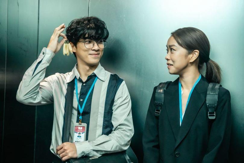 无所不在的女性职场霸凌!从《她和她的她》5 个桥段中,剖析那些看不见的歧视 内容图4 女神网-大潮社TV实时追踪属于女人新资讯的综合网站! 无所不在的女性职场霸凌!从《她和她的她》5 个桥段中,剖析那些看不见的歧视 愈心灵 图4张