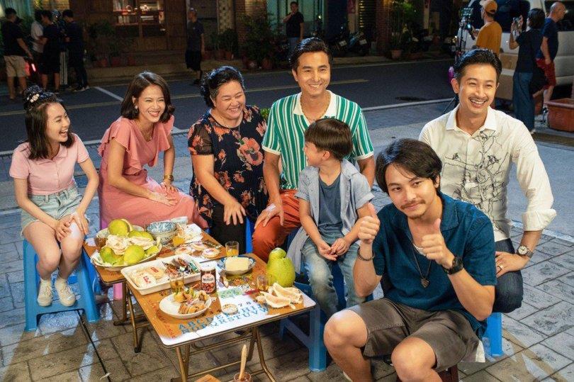 每逢过年便焦虑不堪！别无谓地追求“好媳妇”标准，回归本质在婚姻忠于自我