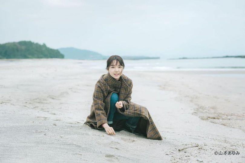 老派式叛逆的邻家女孩:《上白石萌音的心情点滴》,拥抱多人人生继续迈进 内容图2 女神网-大潮社TV实时追踪属于女人新资讯的综合网站! 老派式叛逆的邻家女孩:《上白石萌音的心情点滴》,拥抱多人人生继续迈进 新学堂 图2张