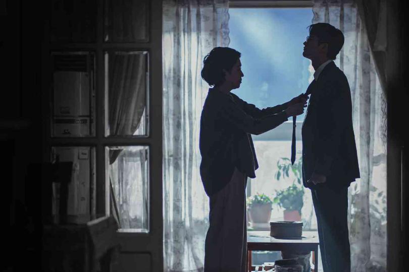 献给每个站在世界尽头的你:《死期将至》真正地为自己活过,绽放人生花朵 内容图1 女神网-大潮社TV实时追踪属于女人新资讯的综合网站! 献给每个站在世界尽头的你:《死期将至》真正地为自己活过,绽放人生花朵 新学堂 图1张