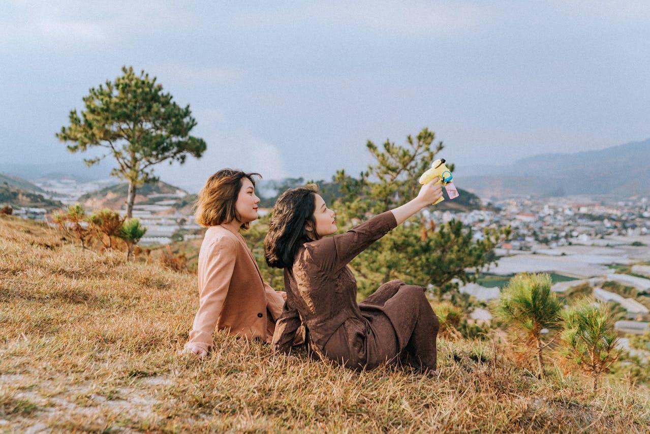 看完会发现“快乐其实很简单”的一本书:《你要快乐,才能好好生活》带你找回活着的乐趣 内容图5 女神网-大潮社TV实时追踪属于女人新资讯的综合网站! 看完会发现“快乐其实很简单”的一本书:《你要快乐,才能好好生活》带你找回活着的乐趣 新学堂 图5张