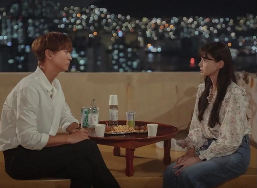 《夜限照相馆》：阴阳交界的神秘照相馆，圆满亡者遗憾的感人温馨韩剧 新学堂 图1张