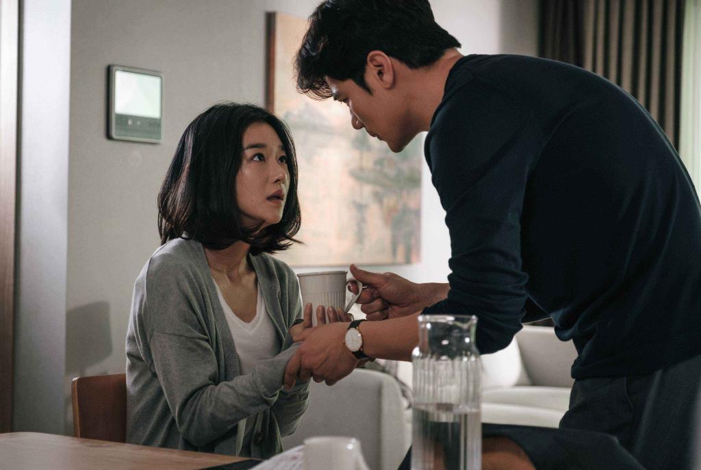 剧情翻转、情节惊悚!3 部震慑人心的韩式犯罪电影,窥见人性最丑陋那面 内容图3 女神网-大潮社TV实时追踪属于女人新资讯的综合网站! 剧情翻转、情节惊悚!3 部震慑人心的韩式犯罪电影,窥见人性最丑陋那面 新学堂 图3张