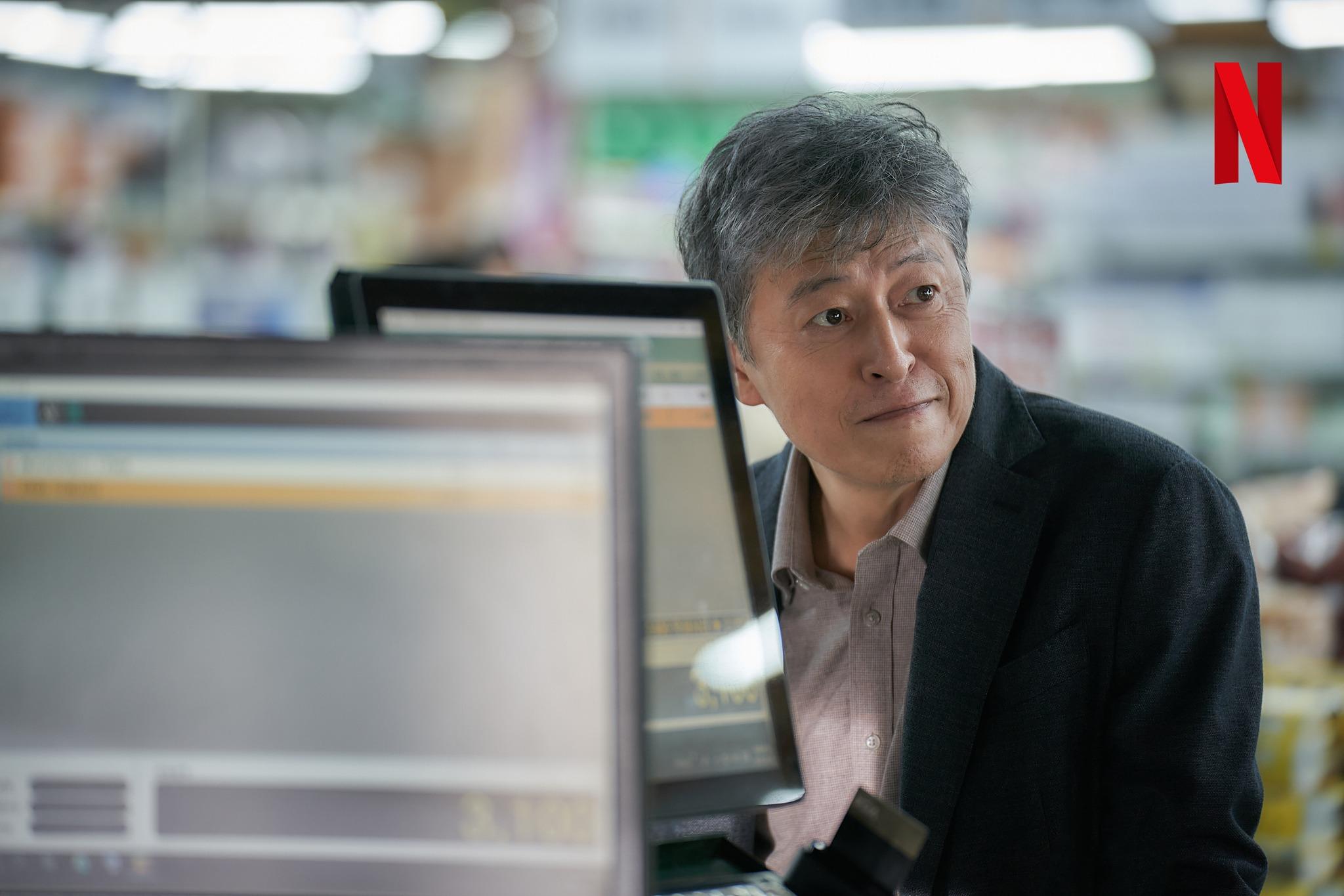 经典日漫改编《寄生兽:灰色部队》:当神秘寄生生物占据人间,腥风血雨的抗争中展现人性的光辉亮丽 内容图2 女神网-大潮社TV实时追踪属于女人新资讯的综合网站! 经典日漫改编《寄生兽:灰色部队》:当神秘寄生生物占据人间,腥风血雨的抗争中展现人性的光辉亮丽 新学堂 图2张