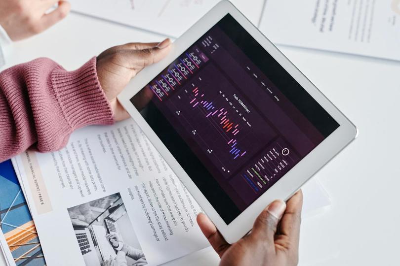 纸本派看了也会心动的 6 个优点:为什么要看电子书?该怎么选择阅读装置? 内容图3 女神网-大潮社TV实时追踪属于女人新资讯的综合网站! 纸本派看了也会心动的 6 个优点:为什么要看电子书?该怎么选择阅读装置? 新学堂 图3张