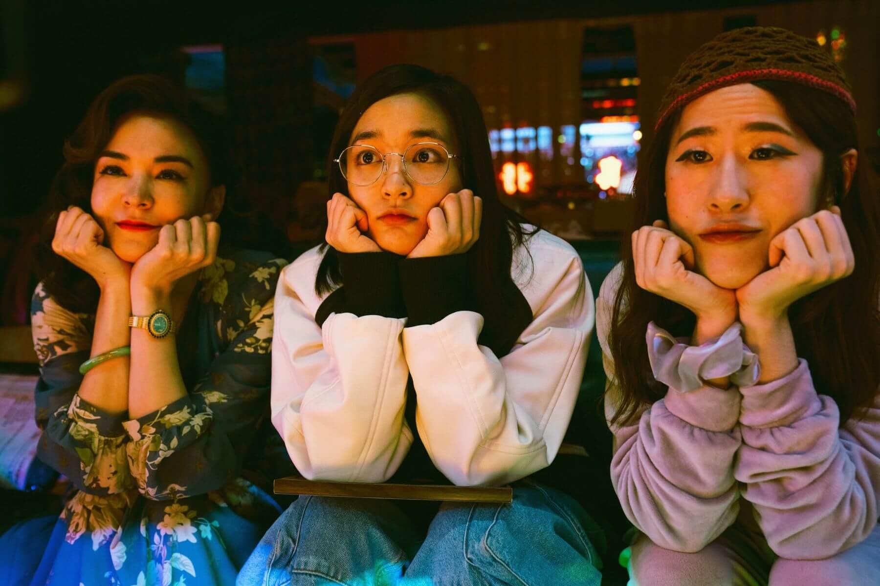 “经历不同，无需干涉别人想法。”不纠正他人，是智慧，更是守护人际关系的必备礼仪 愈心灵 图1张