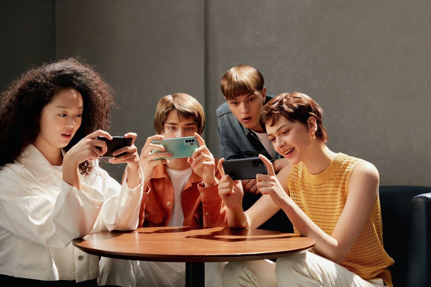 OPPO Reno6 Z 將於 9/1 正式開賣!售價新臺幣 12,990 元 內建光斑人像模式 拍照功能超強大 内容图4 潮品文-大潮社旗下实时最新热点娱乐时尚数码等新闻资讯网站! OPPO Reno6 Z 將於 9/1 正式開賣!售價新臺幣 12,990 元 內建光斑人像模式 拍照功能超強大