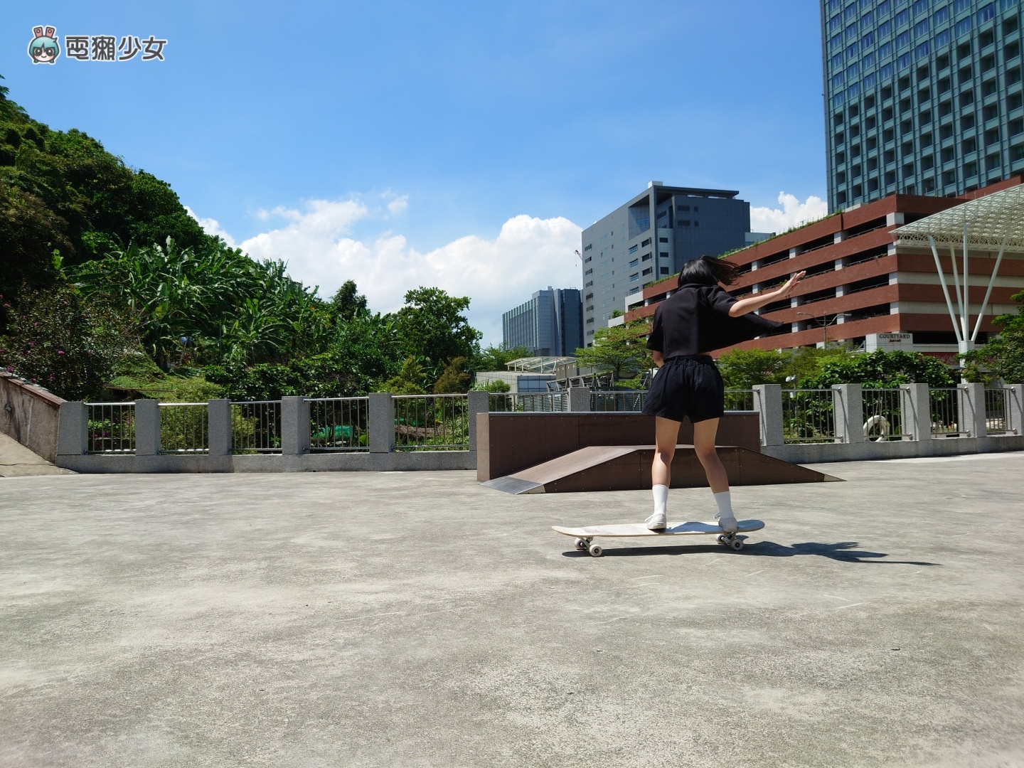 出门|Sony Xperia 5 III 超合手旗舰机登台!物件关注对焦功能抢先试玩 本周五开放预购 售价 NT$29,990 内容图12 潮品文-大潮社旗下实时最新热点娱乐时尚数码等新闻资讯网站! 出门|Sony Xperia 5 III 超合手旗舰机登台!物件关注对焦功能抢先试玩 本周五开放预购 售价 NT$29,990