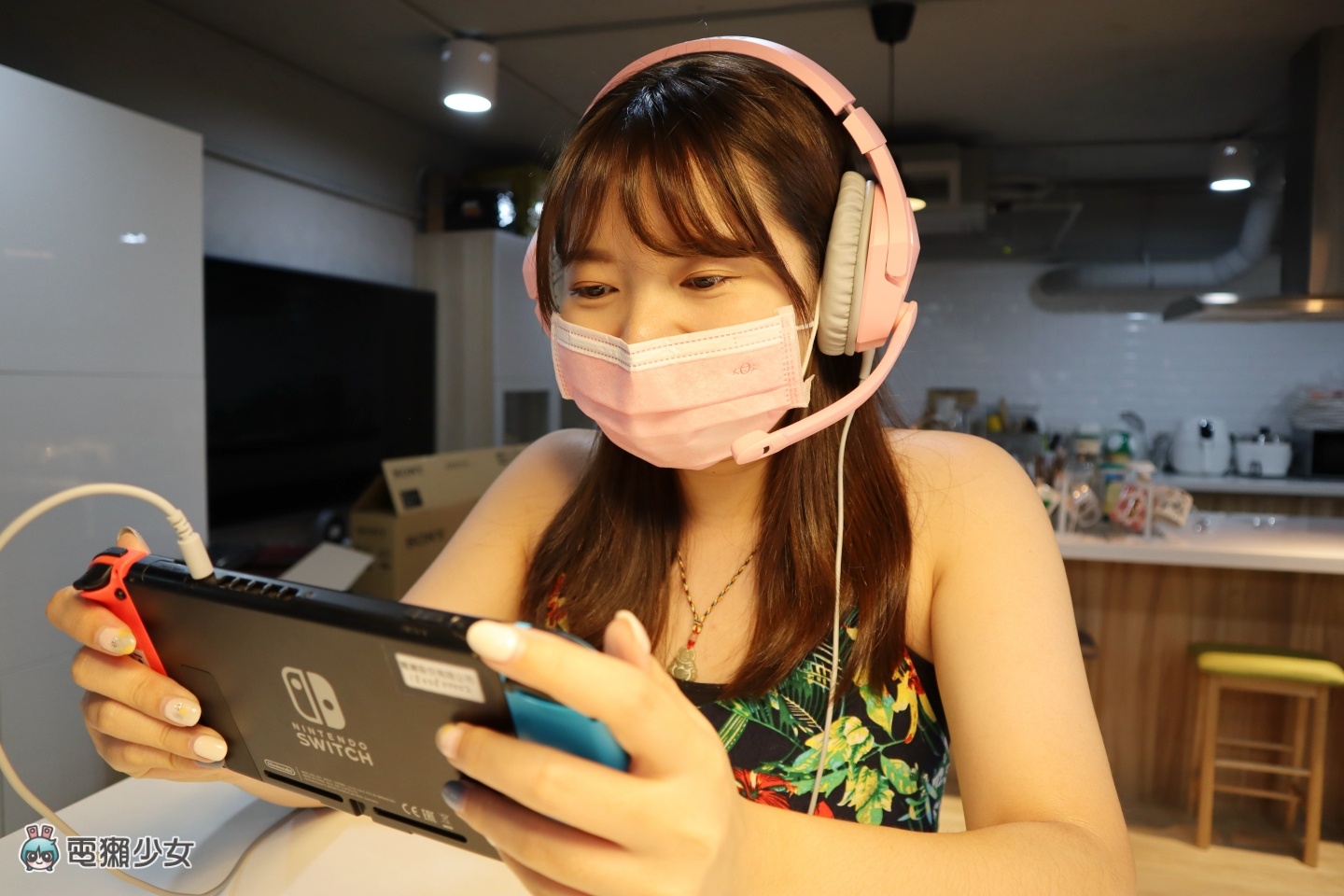 HyperX 最经典的‘ Cloud Stinger 系列 ’也出粉红色耳机！主打轻量化设计，打游戏也要很可爱